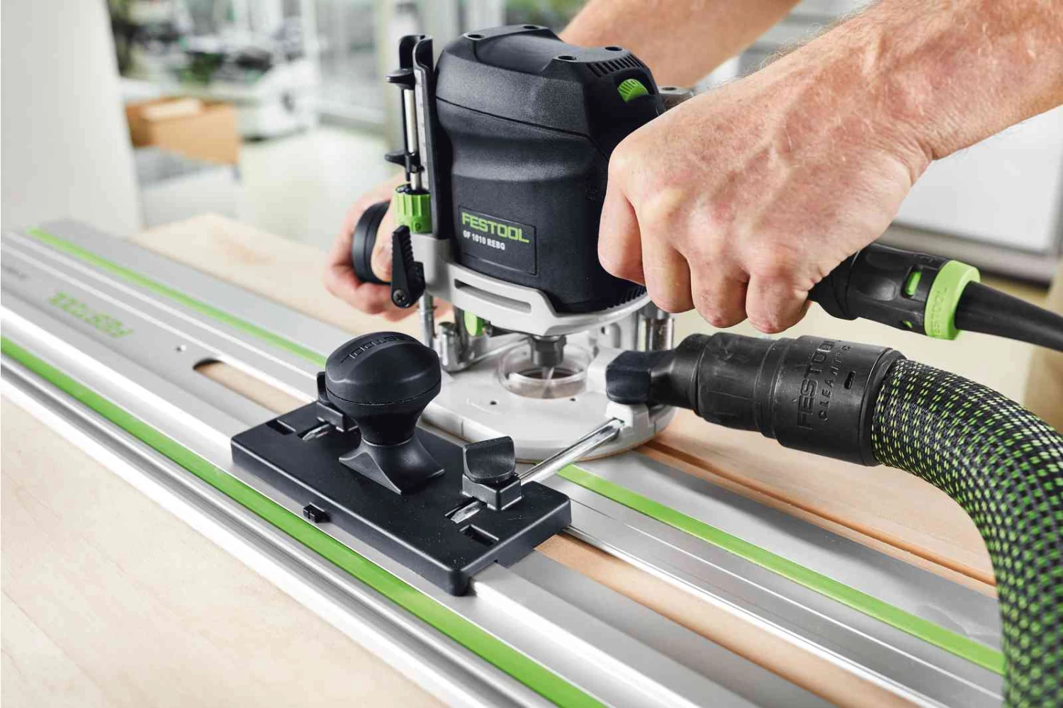 Festool 577186 Défonceuse OF 1010 REBQ-Set+Box 8 Festool 577186 Défonceuse OF 1010 REBQ-Set+Box – Image 6