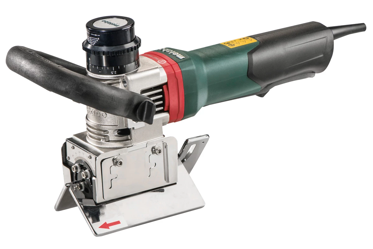 Metabo Fraiseuse Spéciale 601755500 KFMPB15-10F Affleureuse 1550W 3 Metabo Fraiseuse Spéciale 601755500 KFMPB15-10F Affleureuse 1550W