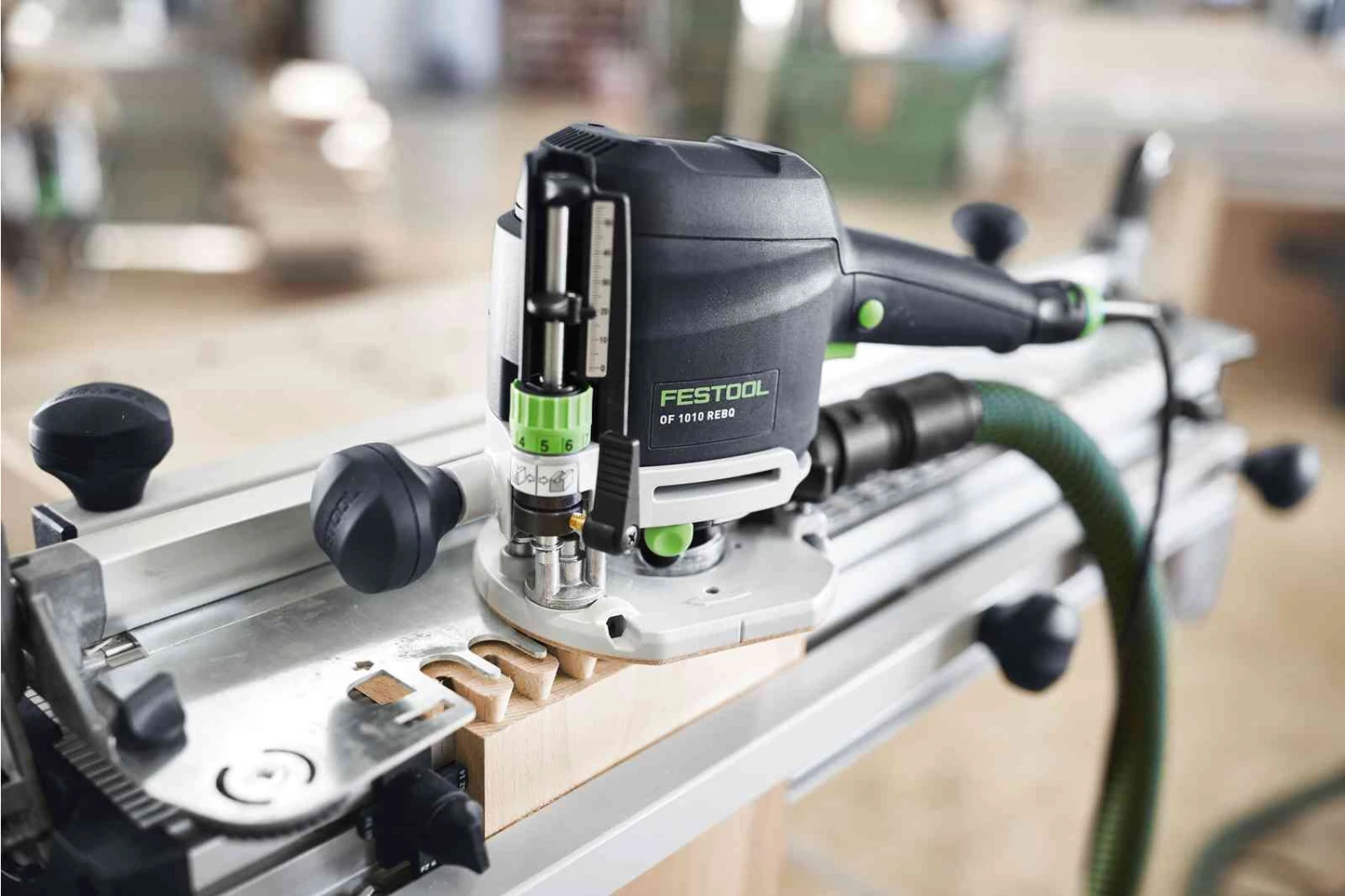 Festool Défonceuse OF 1010 REBQ-Plus 576919 7 Festool Défonceuse OF 1010 REBQ-Plus 576919 – Image 5